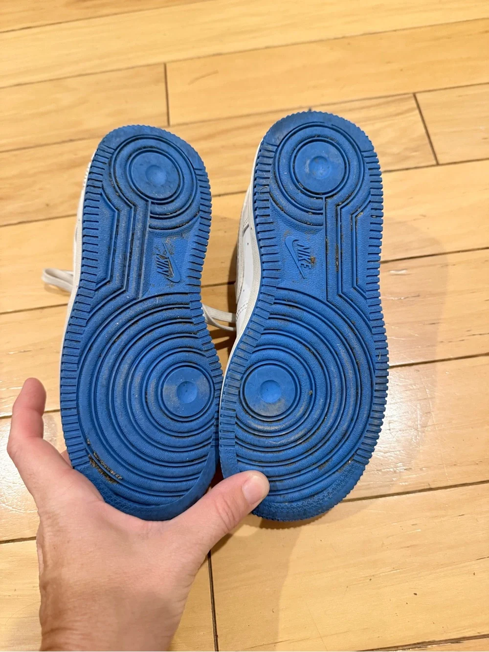 Nike Kids White Sneakers with Blue Interior